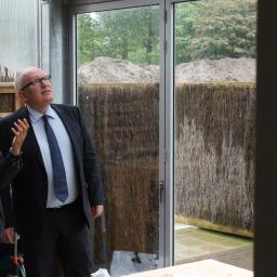 Frans Timmermans visiting The Green Village at TU Delft